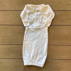 L’ovedbaby Organic Cotton Gown NB/Preemie - EUC
